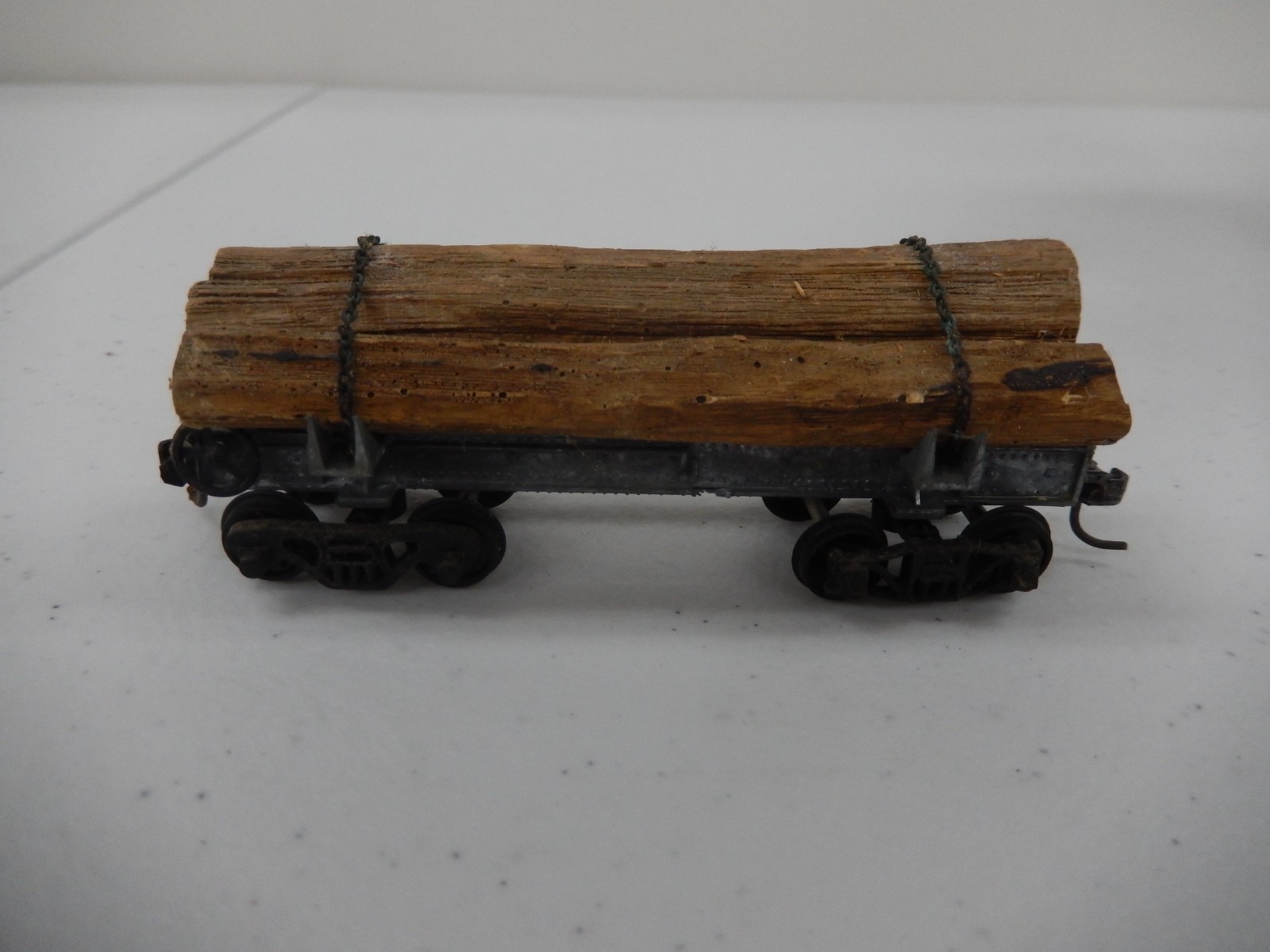 MDC Roadhouse Mythical Empires Climax 2787 Campbell Lumber + 4 Kadee Log Cars