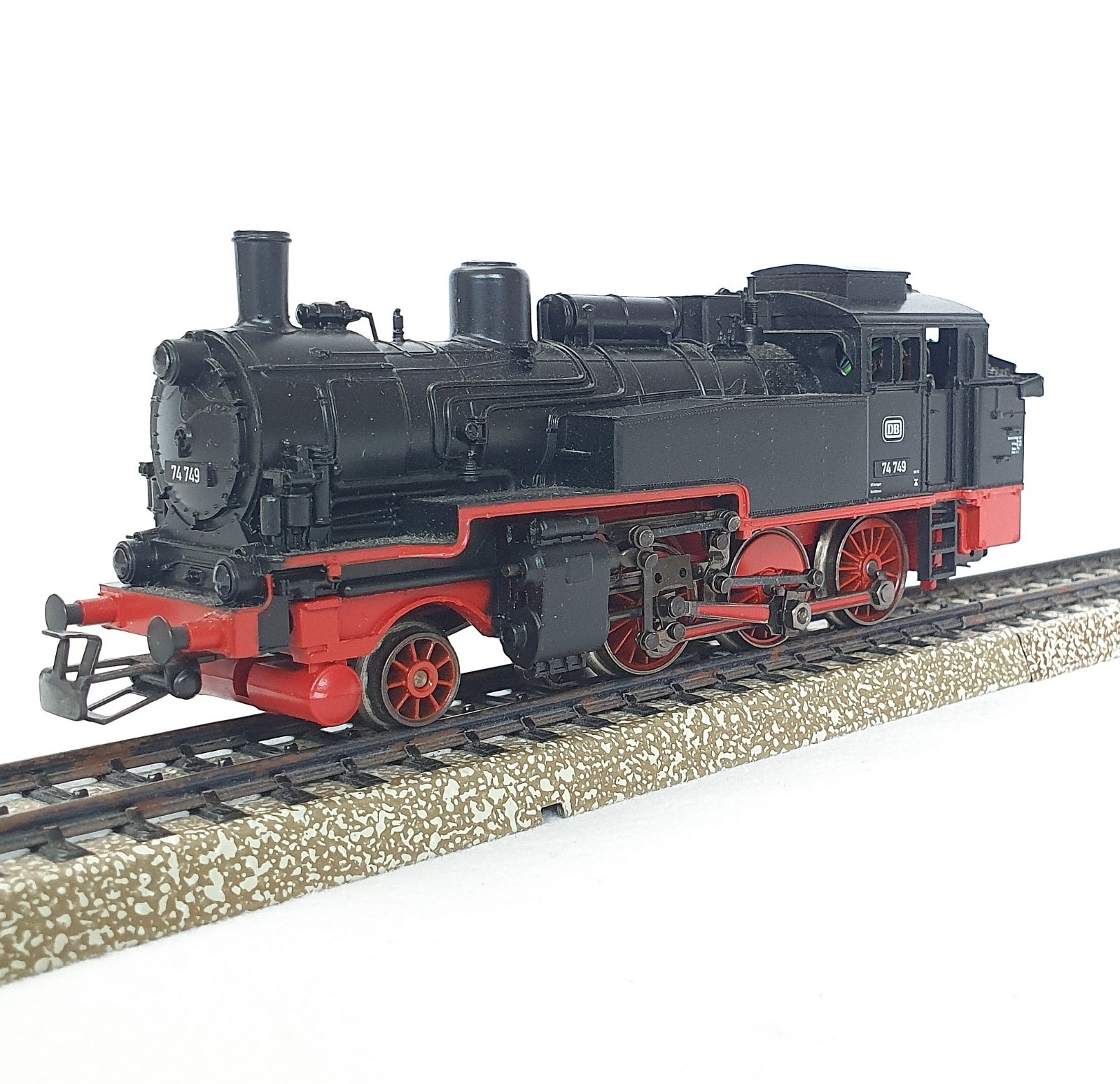 Marklin Delta Digital AC HO 1:87 German DB BR-74 STEAM TENDER LOCOMOTIVE NMIB`00