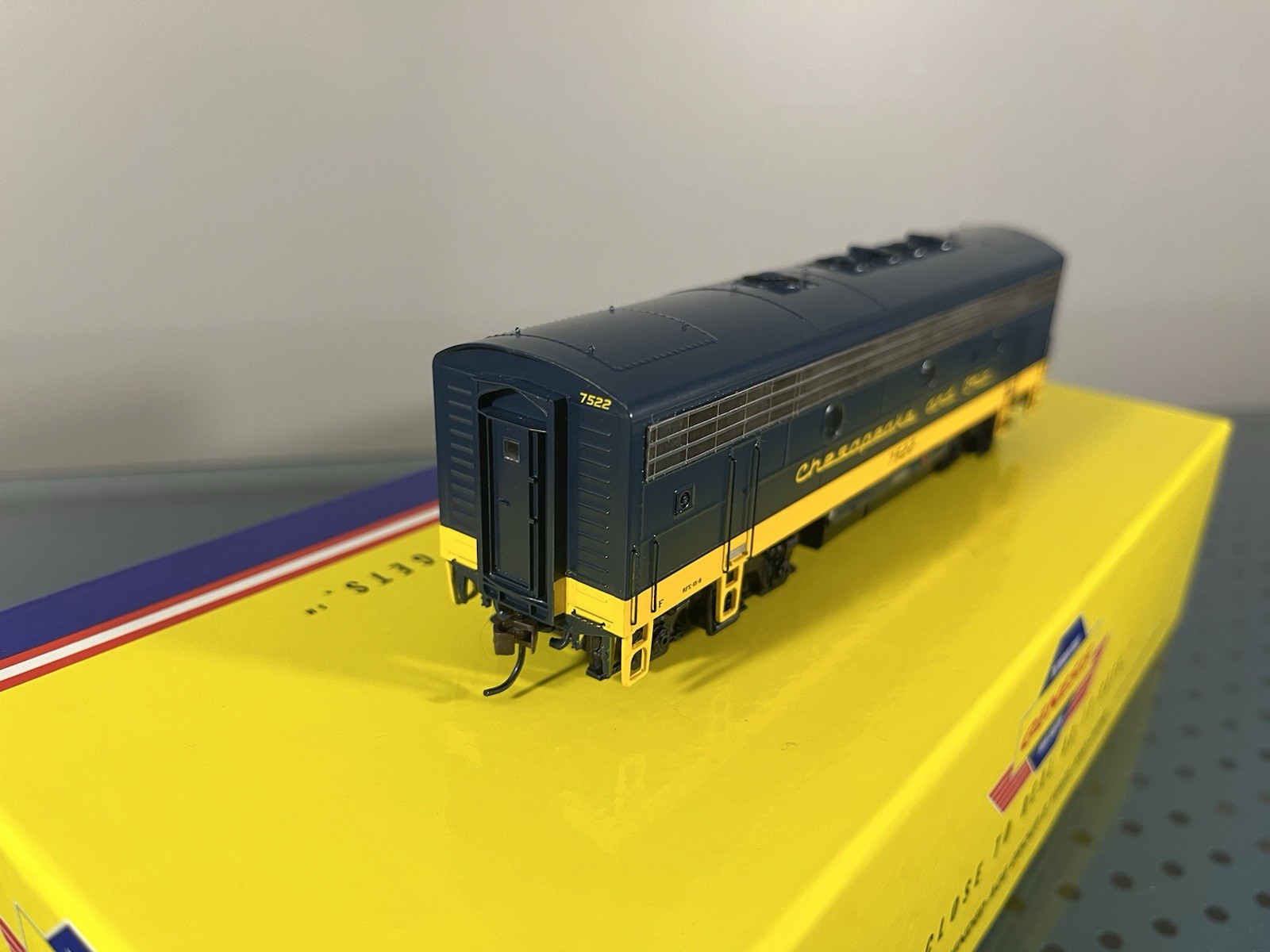 HO Scale Athearn Genesis G1509 C&O Chesapeake & Ohio F7A 7045 F7B 7522 DC