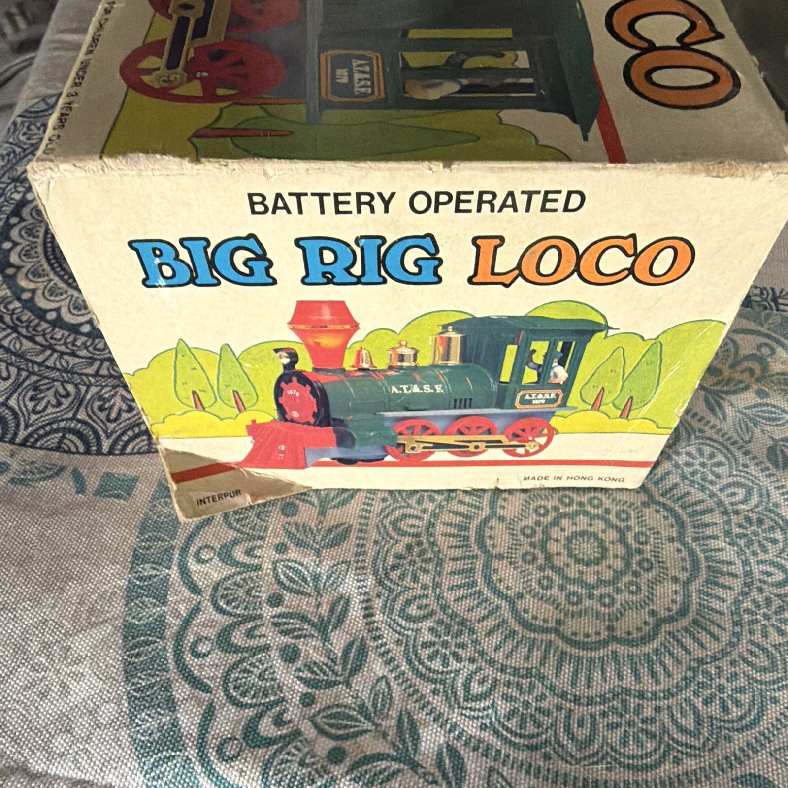 Big Rig LOCO A.T.&S.F. Battery Operated Locomotive w/ Sound, Flashing Stack