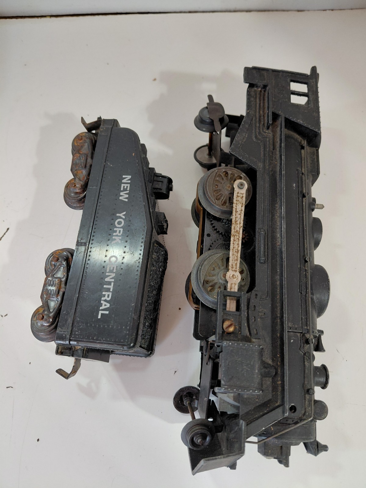 Marx 666 O Gauge Model Railroad Steam Engine 2-4-2 w/New York Central Tender