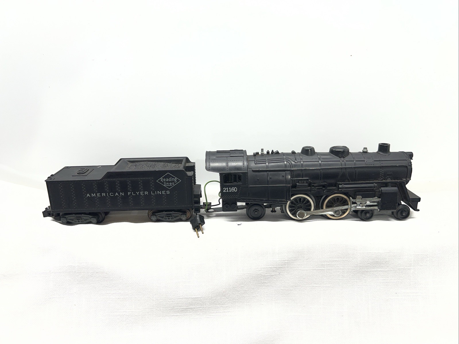 American Flyer #21160 Steam Locomotive & Tender Untested