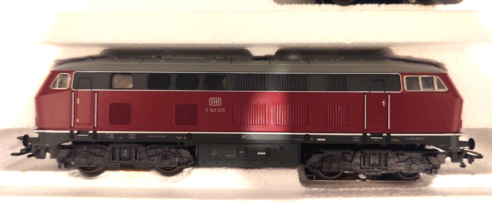MARKLIN HO 29845 NEW 2 German Fed loco train sets BR-003 steam & BR-216 Digital