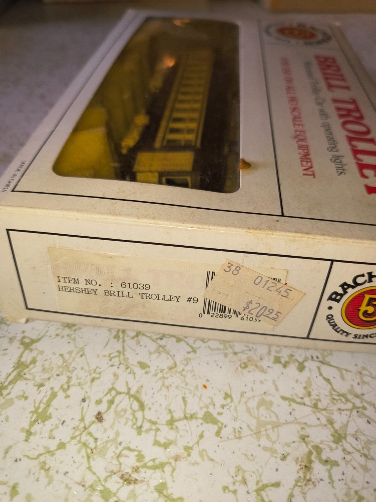 Bachmann Brill Trolley HO Hershey 61039 RUNS BUT HAS ISSUE