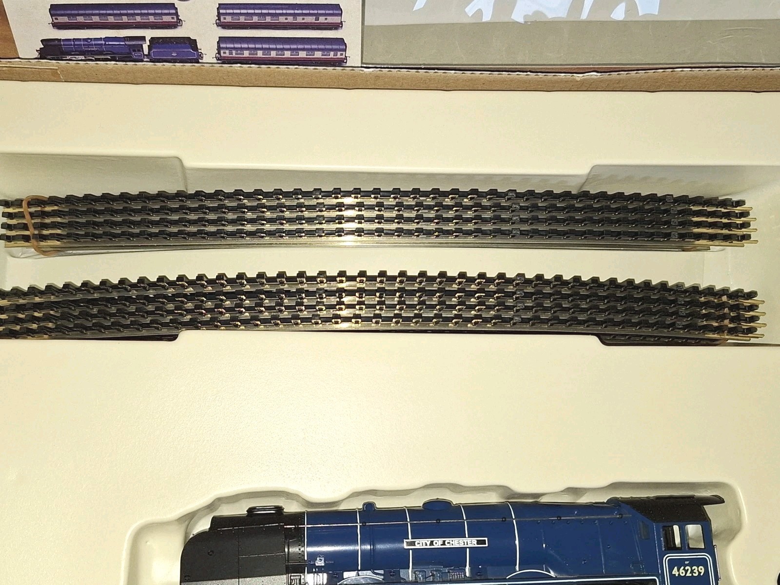 Hornby R699 The Caledonian Boxed Set & Track. New Old Stock. Mint Cond. OO