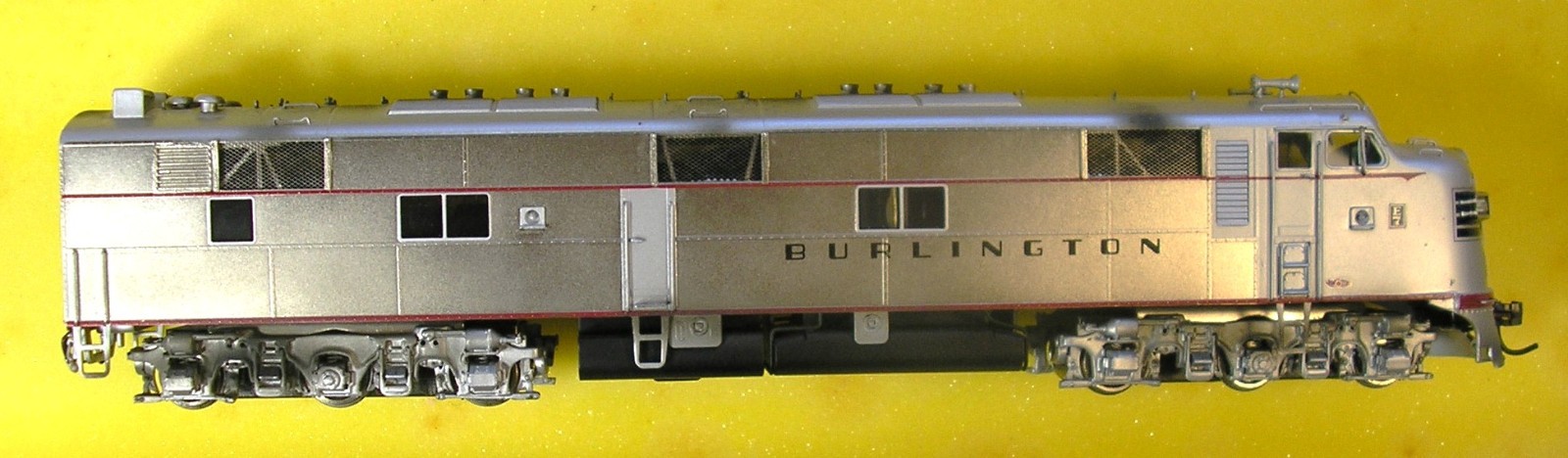 Challenger Imports 2108.1 HO CB&Q EMD E7A Burlington #9937A, Runs Very Well