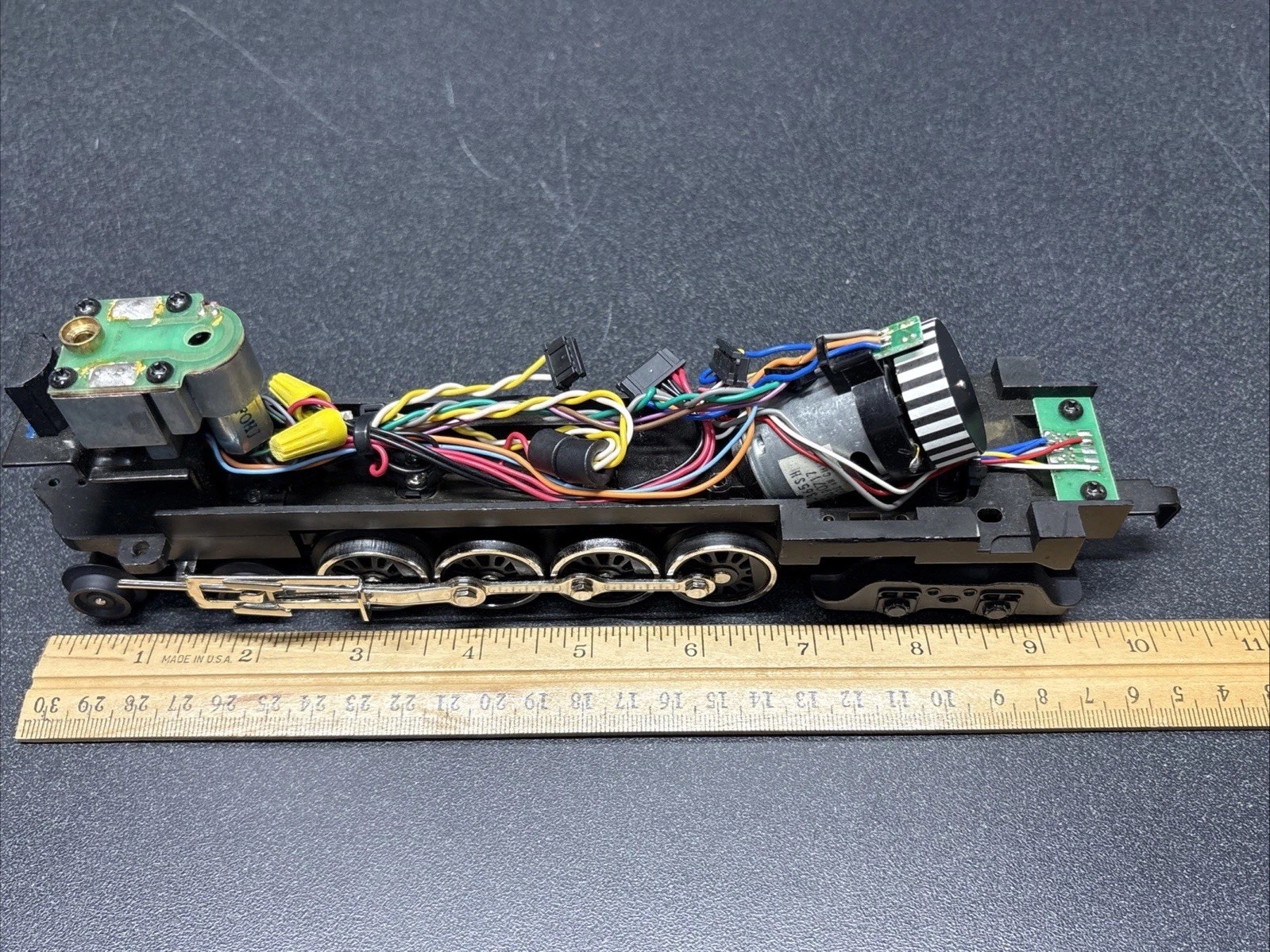 MTH SOUTHERN PACIFIC 4-8-4 GS-4 NORTHERN STEAM ENGINE DRIVE CHASSIS FOR PARTS