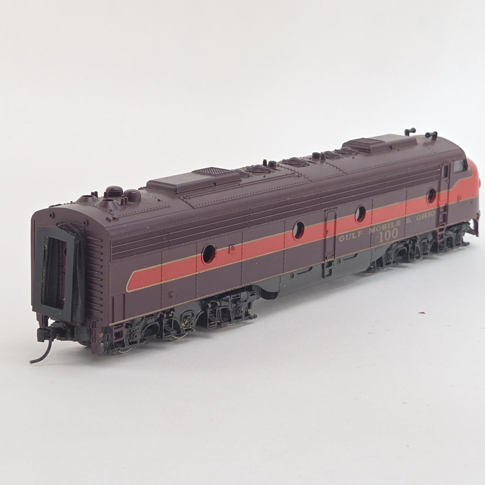 Rivarossi HO Scale Gulf Mobile and Ohio GM&O #100 EMD E8 E9 A-A 2 unit set