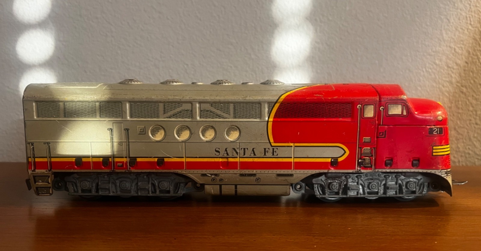 Marx Trains: Santa Fe Diesel Locomotive (1950’s)