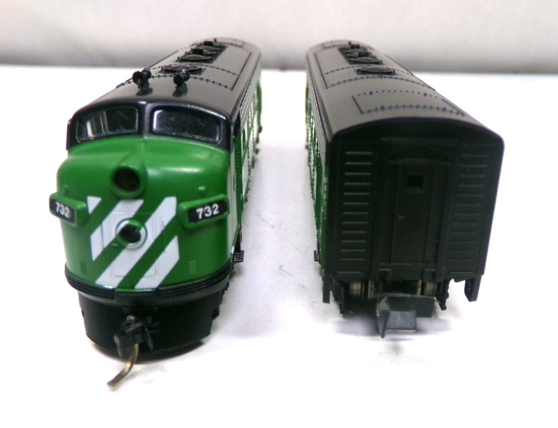 N scale Kato BN F7 A+B diesel engine set in orig box (lot N 184)