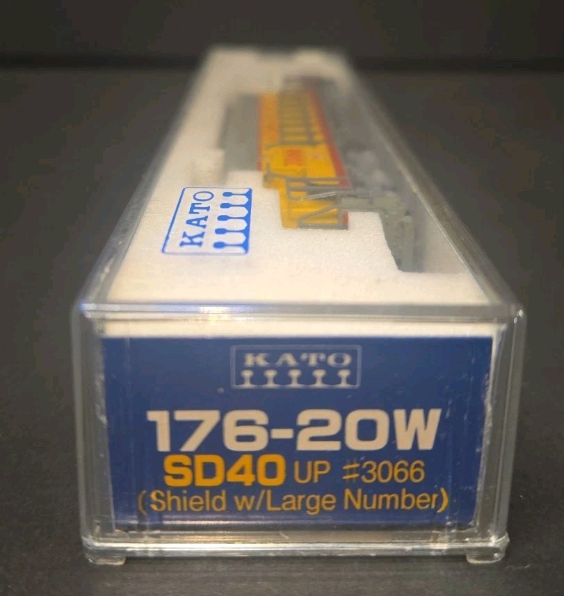 Kato 176-20W N Scale Union Pacific EMD SD40 Locomotive 3066 See Details!
