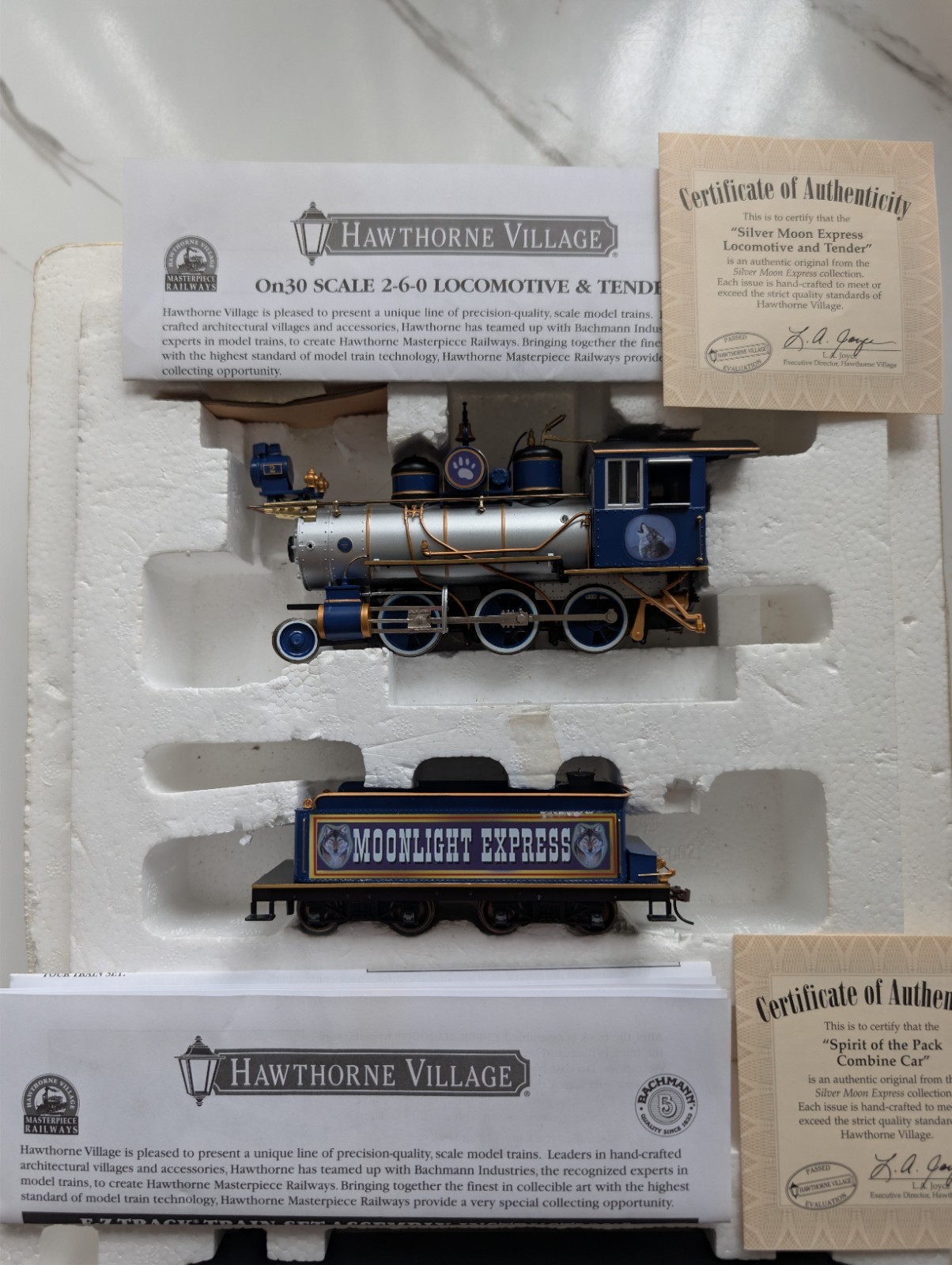 Hawthorne Village On30 Moonlight Express 2-6-0 Locomotive, Tender, Combine Track