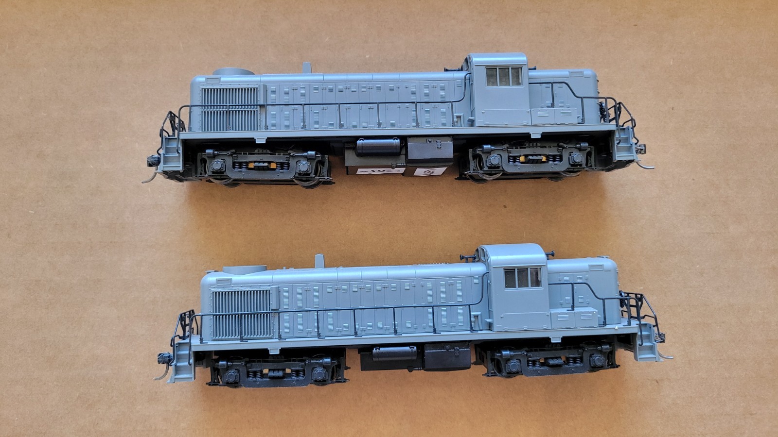 HO Scale Atlas Classic Locomotives Alco RS-3 Undecorated #7070