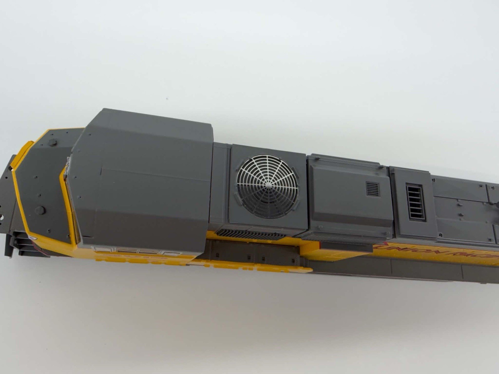 Genesis Athearn HO SD70M Union Pacific #4014 0G6152 Diesel Locomotive MINT OOP