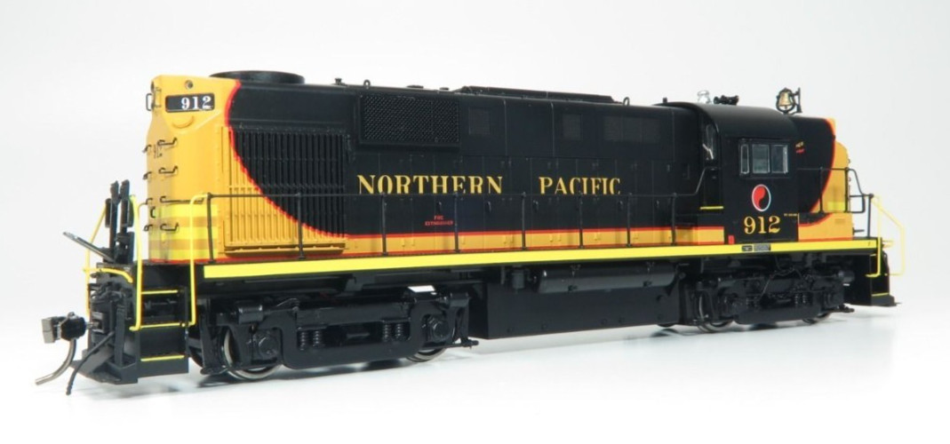 HO RS-11 (DC/DCC/Sound): Northern Pacific – Delivery: #916