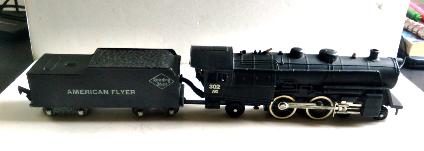 American Flyer 302 AC 4-4-2 Steam Locomotive & Tender Reading Lines S Gauge