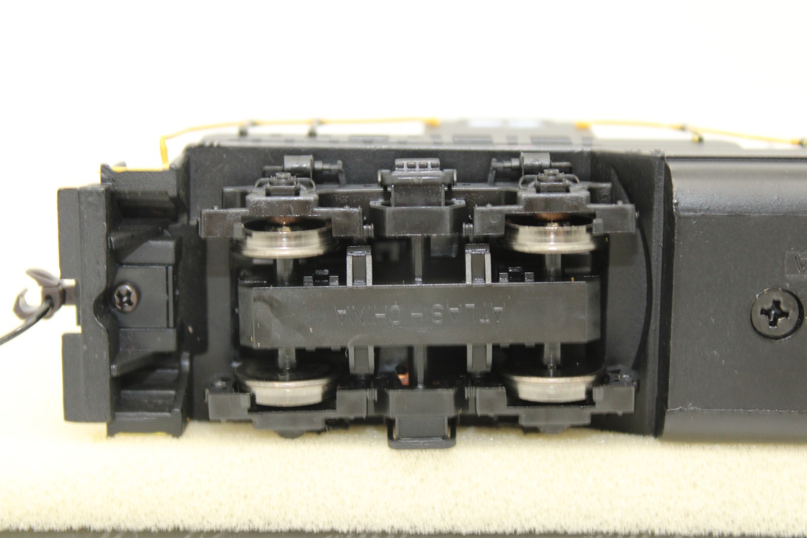 Atlas Classic HO Scale Lackawanna EMD GP7 Diesel Locomotive No # DCC