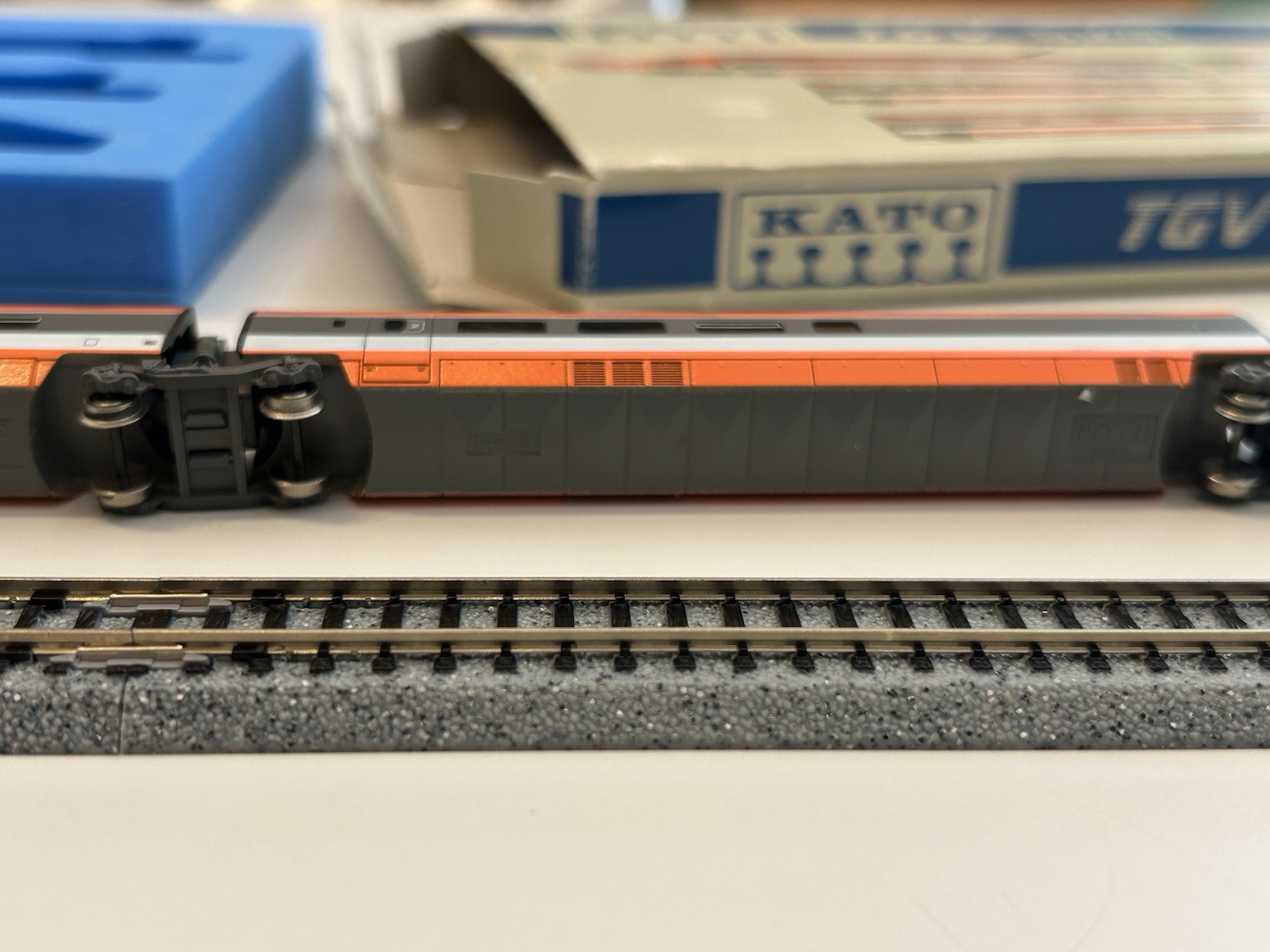 KATO French Railroad TGV S14701 N Scale Bullet Train Japan Used – Very Rare