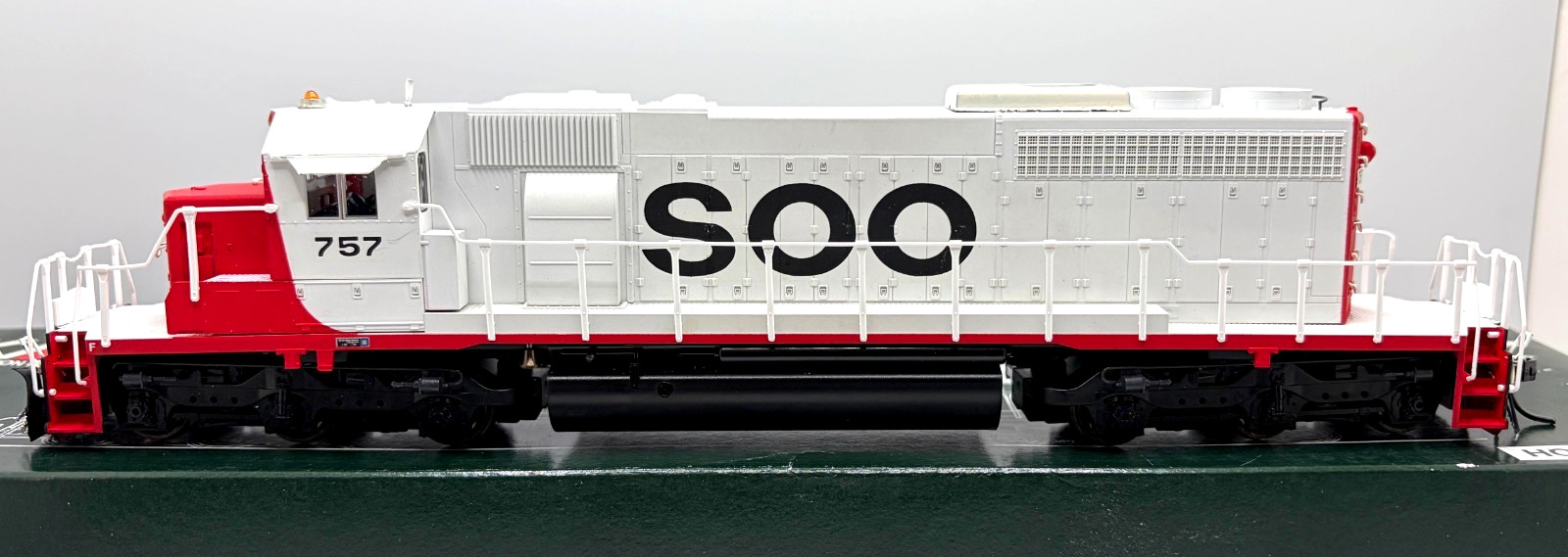 HO KATO EMD SD40-2 SOO LINE # 757 CUSTOM DCC SOUND INSTALLED TSUNAMI