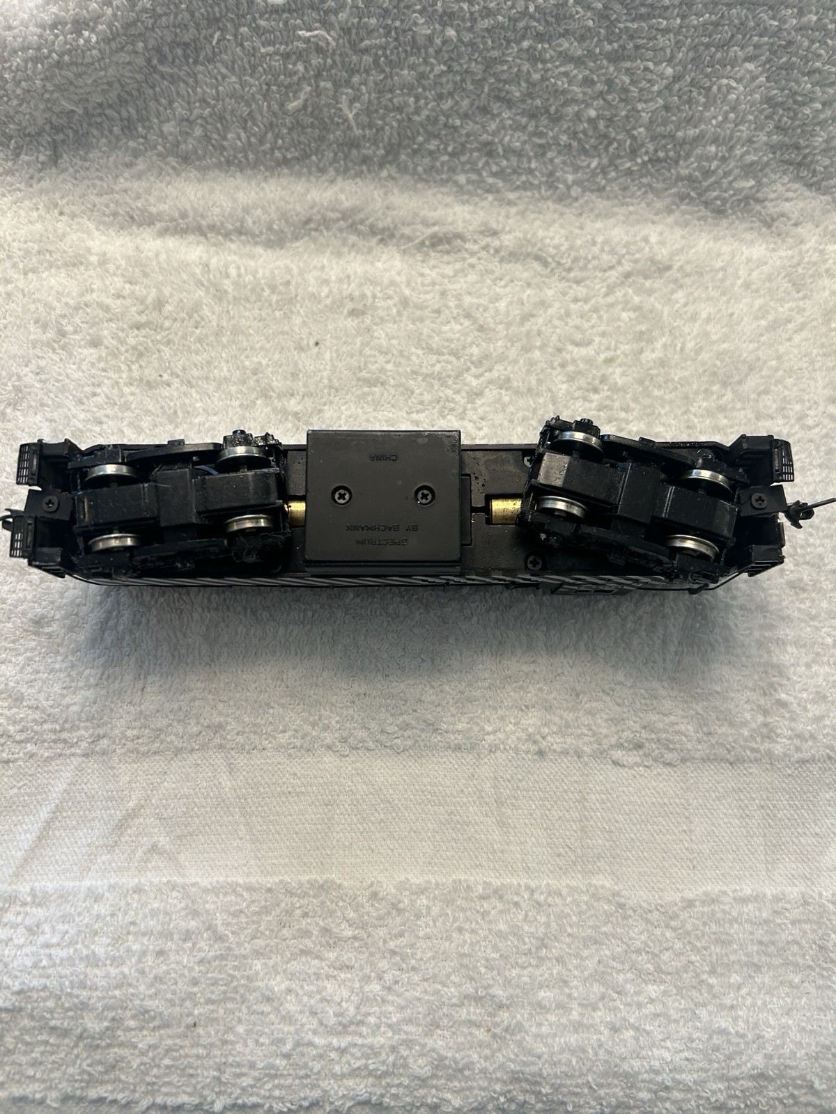 SPECTRUM HO FAIRBANKS MORSE SANTA FE H16-44 DIESEL LOCOMOTIVE #3014
