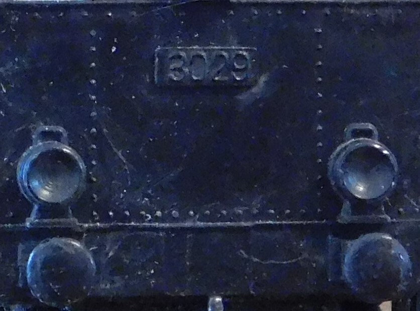 M-Track-MARKLIN 2-Axle Steam Locomotive w/Reversing Switch Rd# DB 3029 – HO RARE