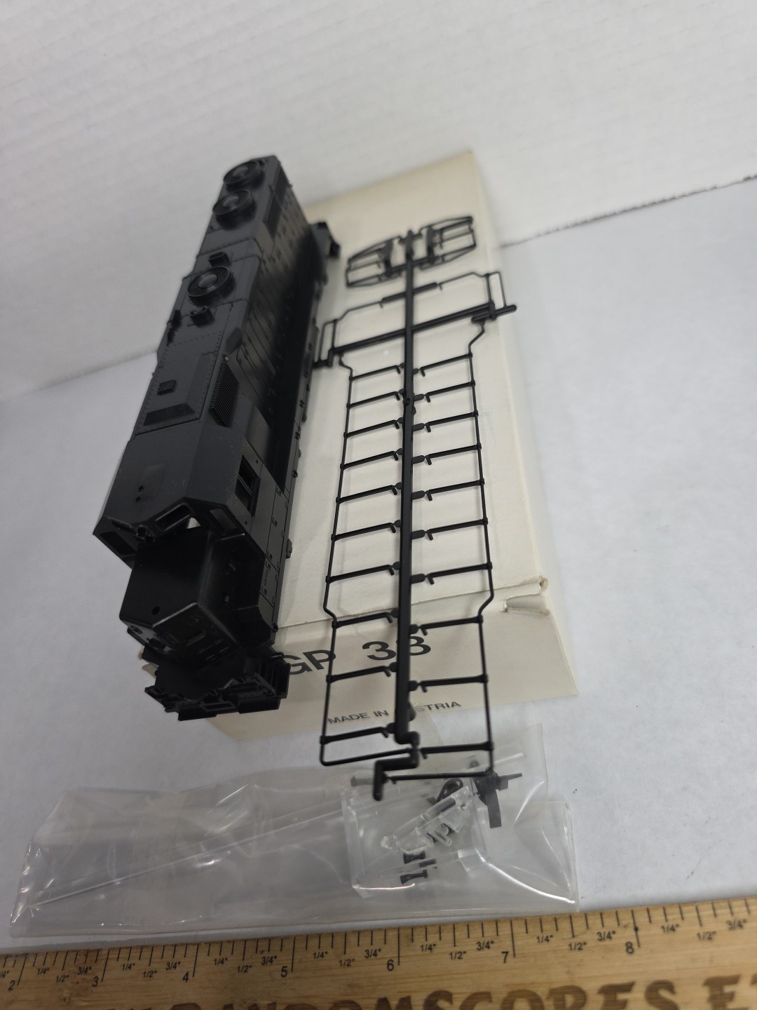 Shell Only* Atlas HO Scale GP38 Diesel Locomotive Undecorated LN Austria Roco(6)