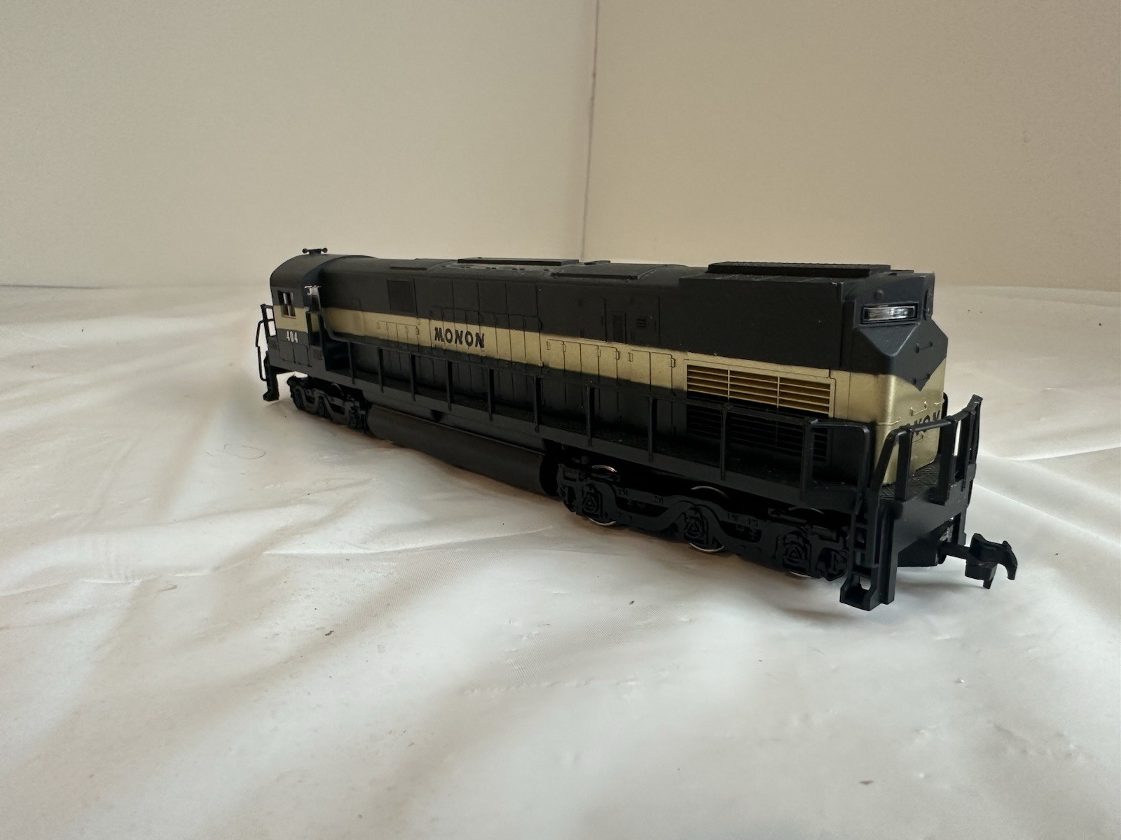 IHC Premier Series ALCO C-628 #23259 Monon #404 Open Box