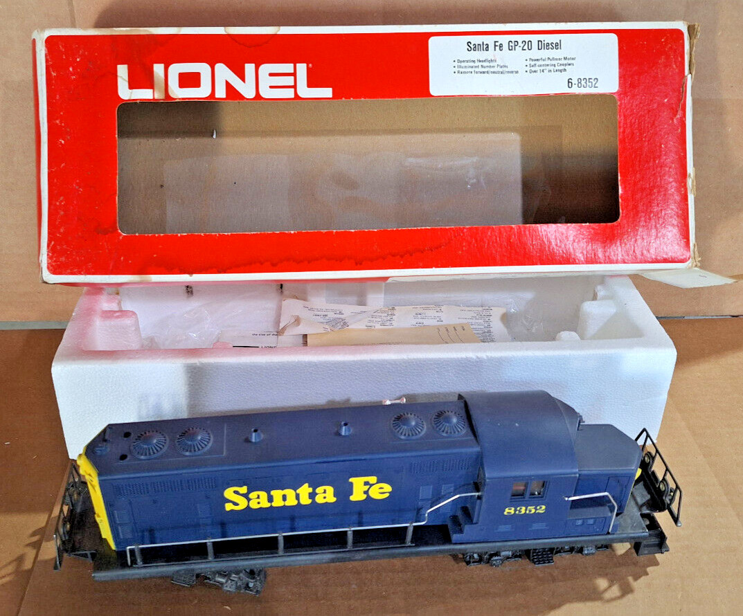 Lionel Santa Fe 8352 GP-20 Diesel Engine O Gauge w/box 6-8352
