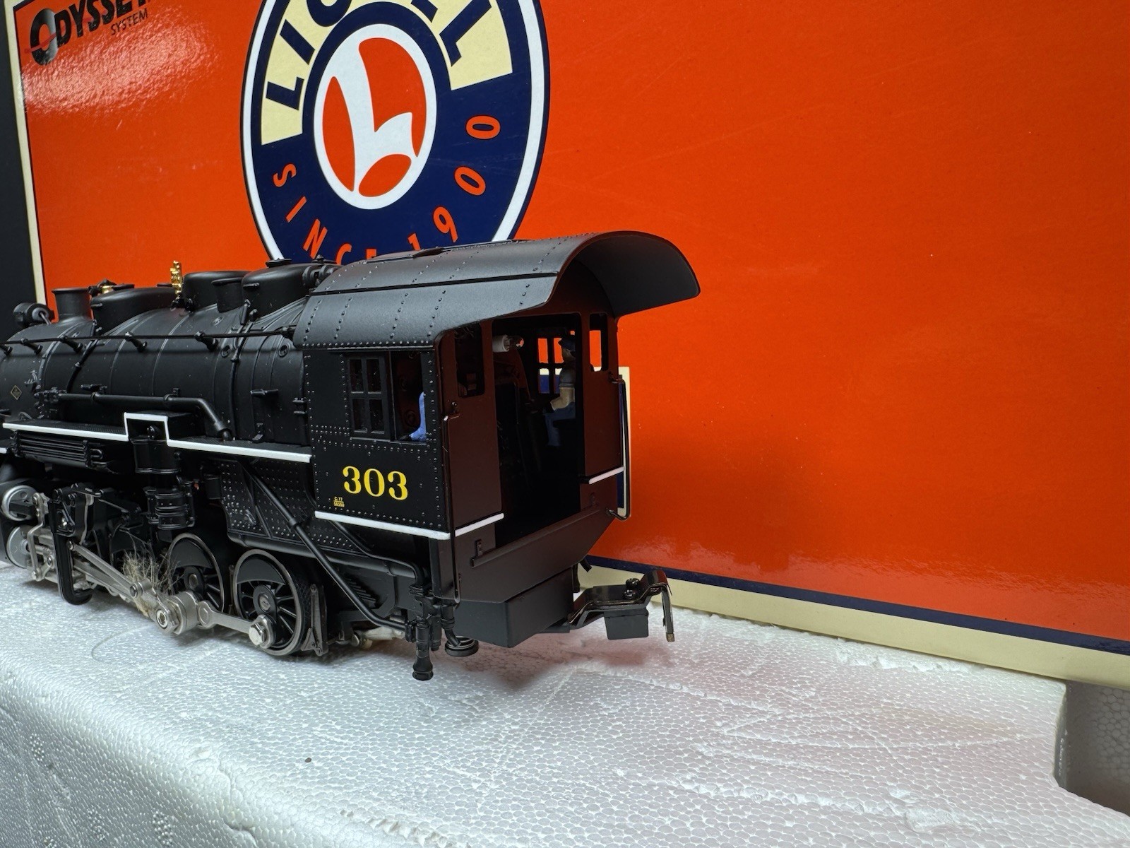 Lionel 6-38048 TMCC Nickel Plate Road NKP USRA 0-8-0 steam engine #303 LNIB