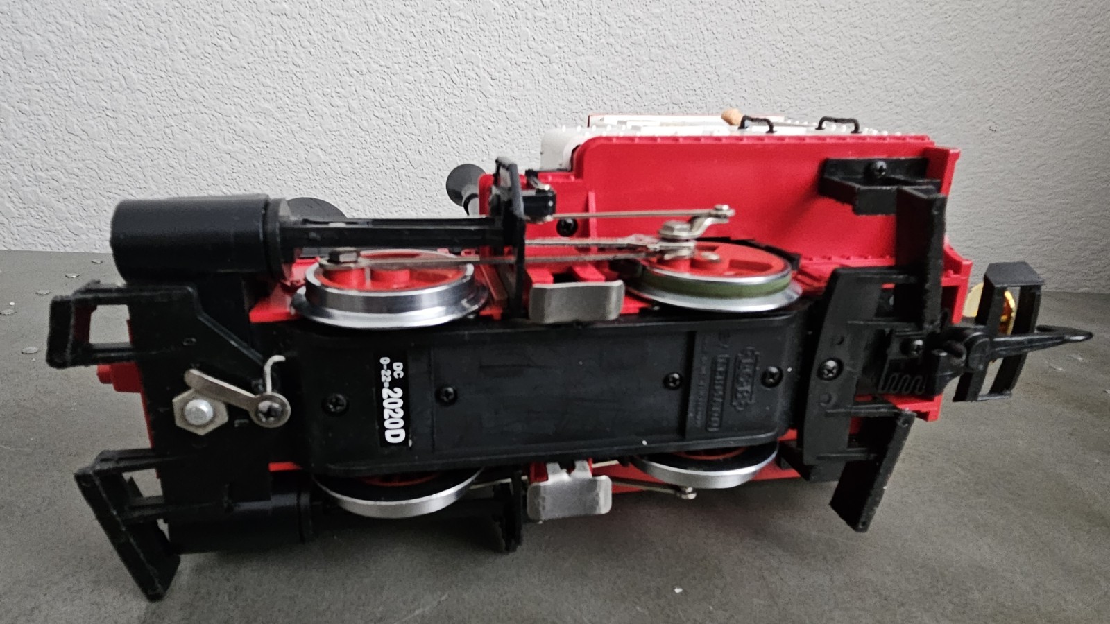 LGB 2020D WHITE 0-4-0 STEAM ENGINE Tested Runs Perfectly See Pics And Video