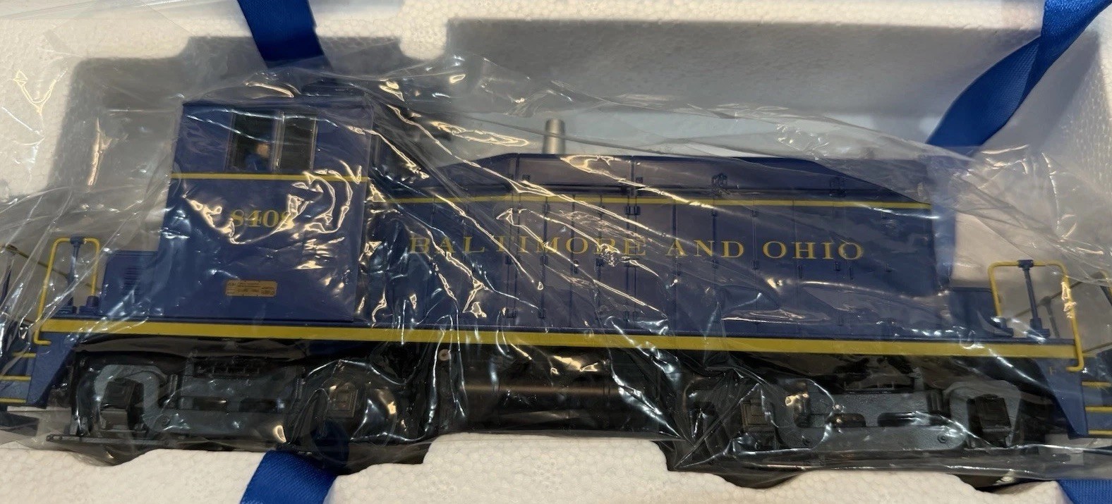 1 Lionel O Scale B&O Legacy SW1 #8408
