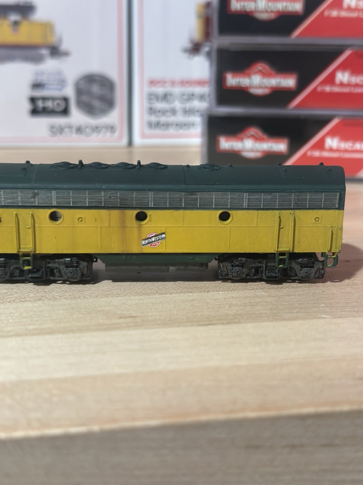 InterMountain N F3A F3B F3B Chicago & North Western CNW #205 Weathered Custom