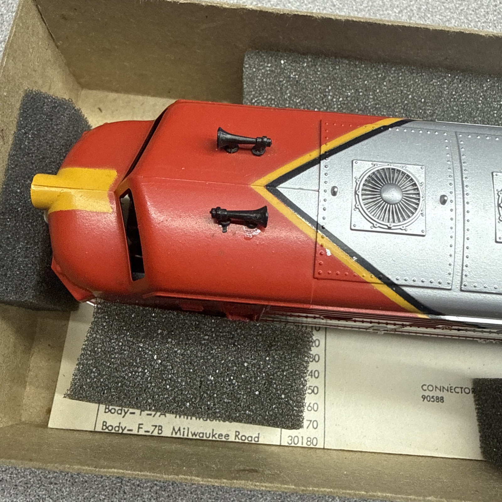 Athearn HO Santa Fe F7A Dummy Blue Box Warbonnet Assembled w/Box Vintage