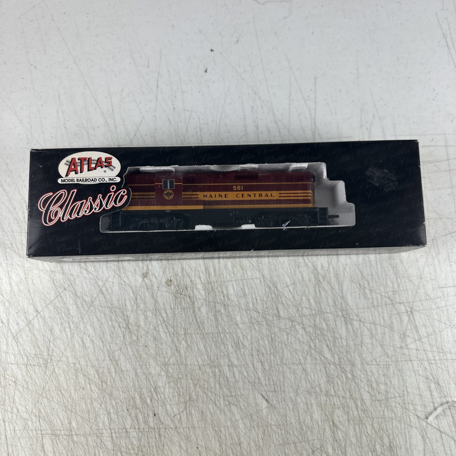 Atlas Classic HO GP7, Atlas #8411, Maine Central #561