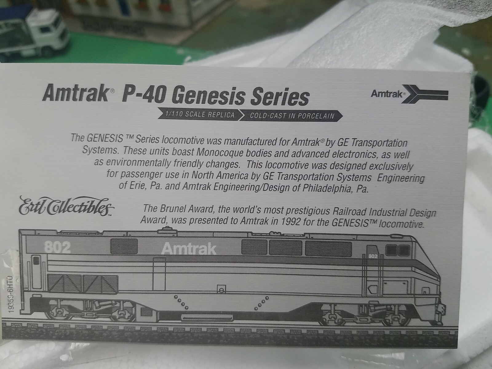 Amtrak P-40 Genesis Series 1998 Ertl Desktop Locomotive