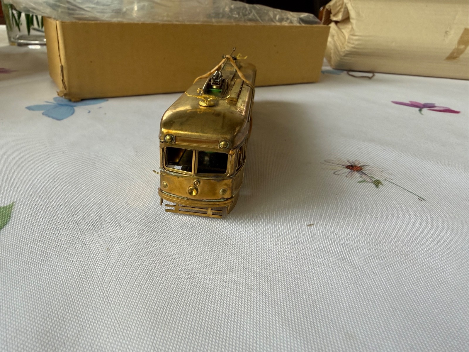 HO SUYDAM #5001 PACIFIC ELECTRIC DOUBLE-END “P.C.C.” STREETCAR ( POWERED)