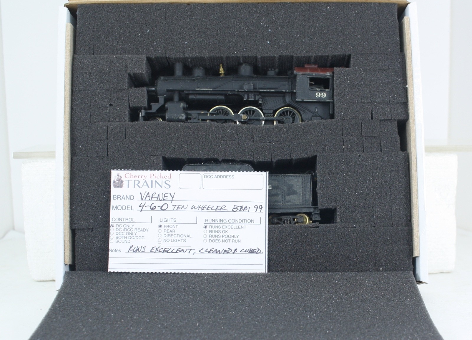 HO Scale Varney Boston & Maine 4-6-0 Locomotive & Tender Runs Excellent