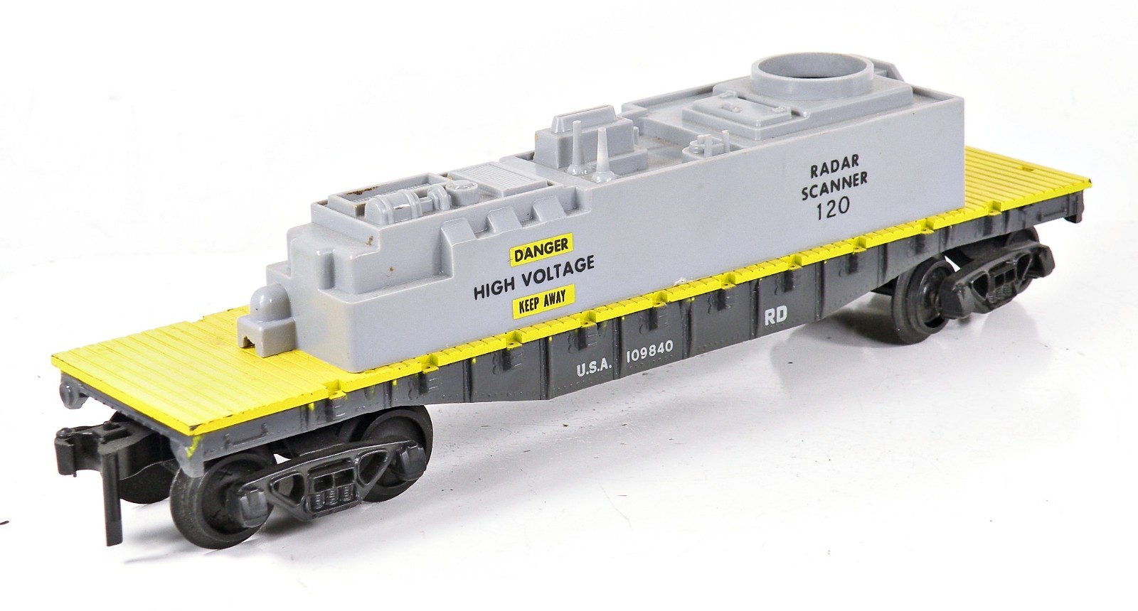 KMT Kusan 21938 Space-Era Alco (MISSING MOTOR) & 109840 Radar Flatcar