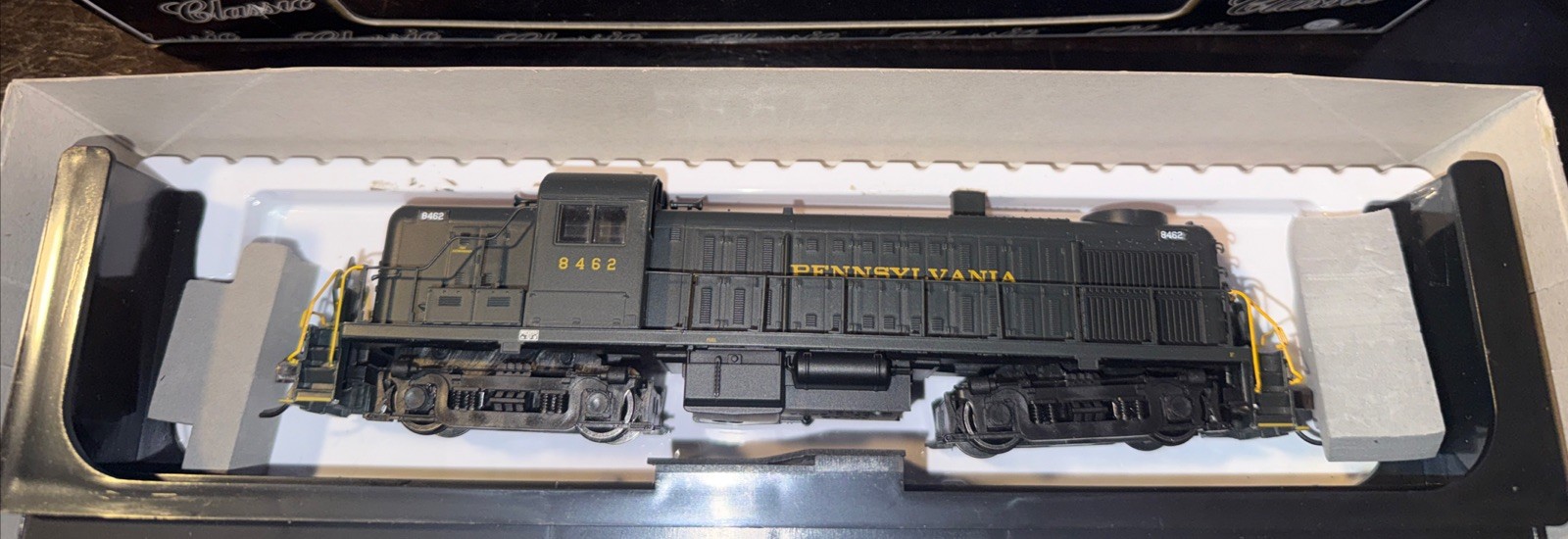 Atlas Classic Gold Ho Scale Pennsylvania Alco RS-3 #8462 Diesel Loco W/ Sound