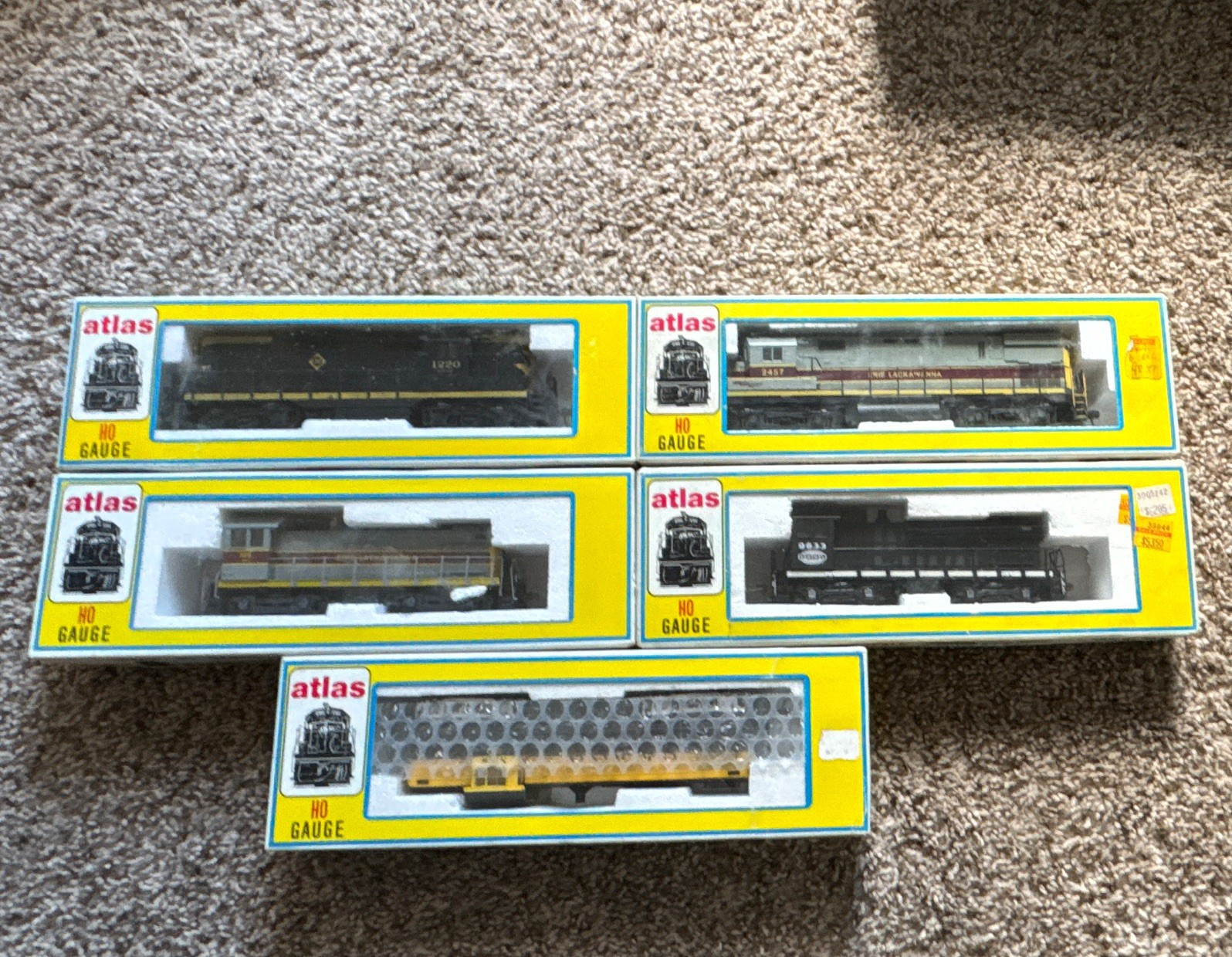Atlas HO 1:87 Lot of 5 Diesel Locomotives Erie EL NYC DC Analog 2-Rail