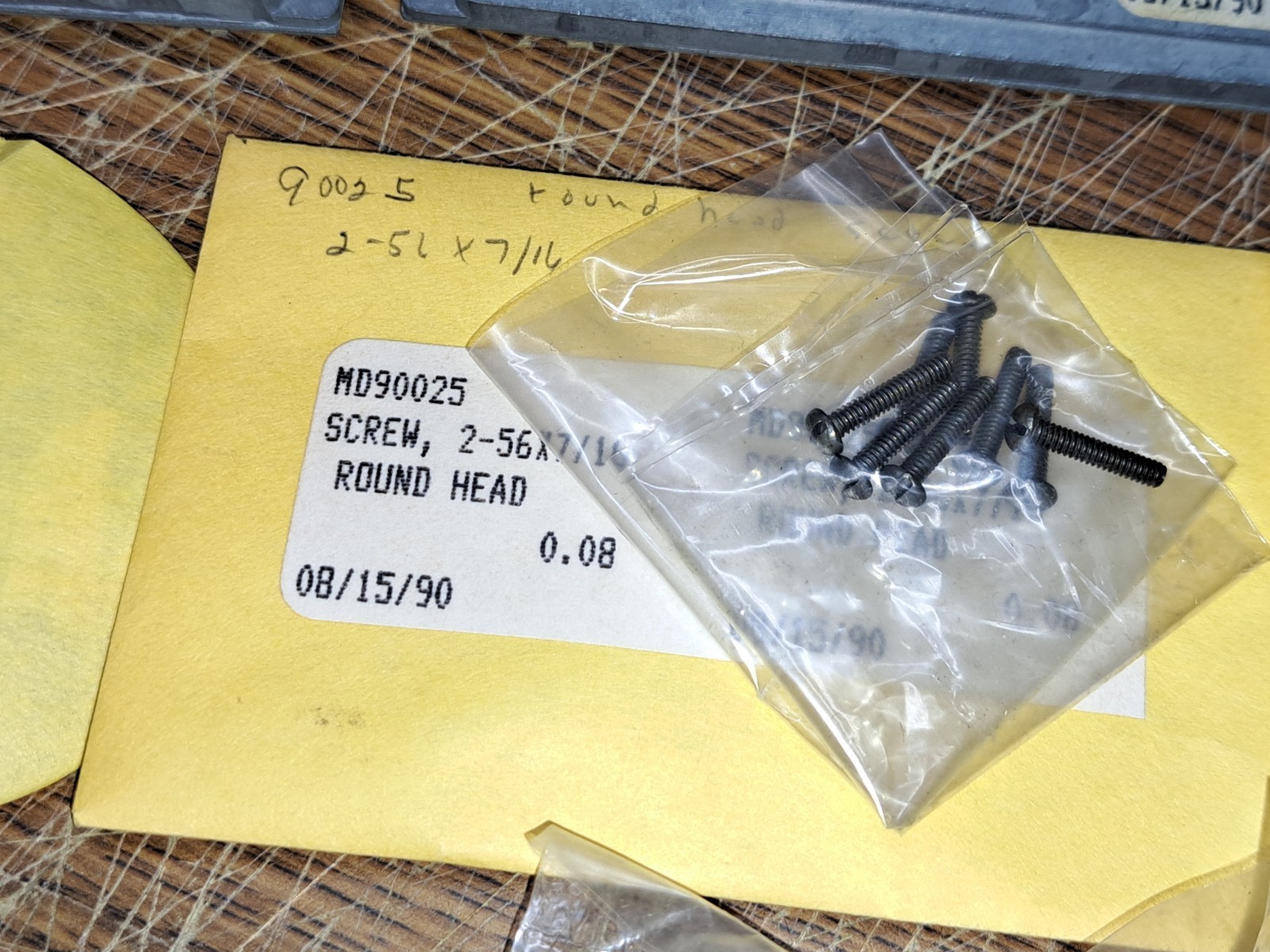 Roundhouse Ho Scale Locomotive 2-6-2 Praire Hardware & other misc. unknown parts