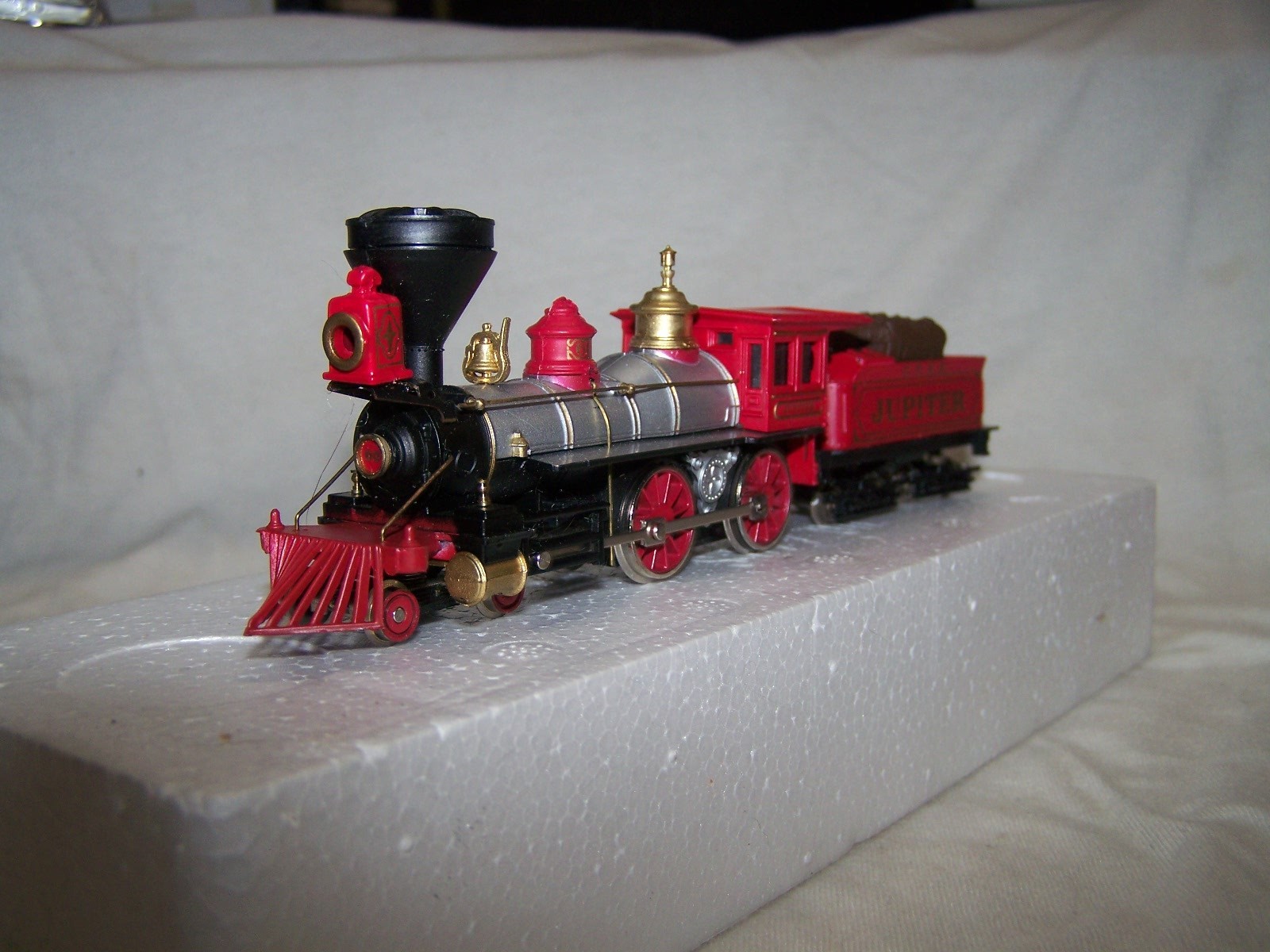Bachmann #51024 HO Scale 4-4-0 American Locomotive Central Pacific(DC)