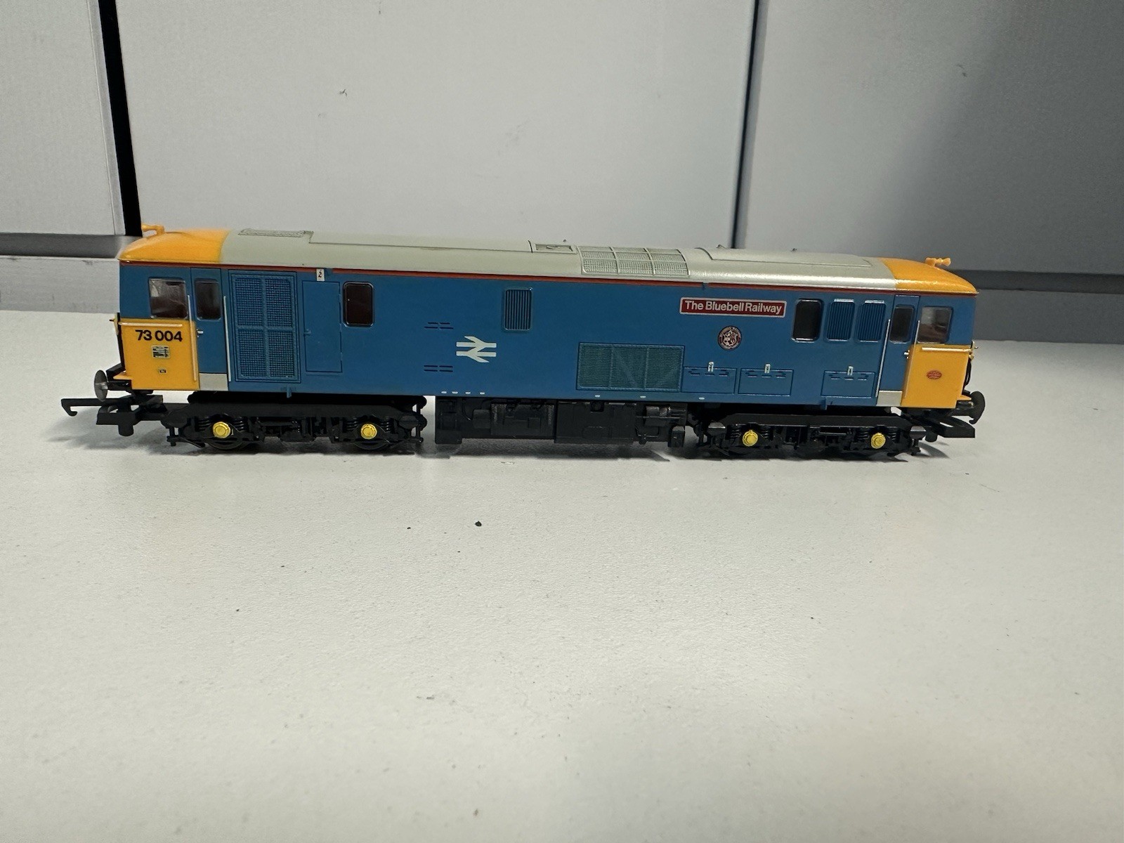LIMA CLASS 73 004 BR BLUE YELLOW BLUEBELL RAILWAYS BOXED