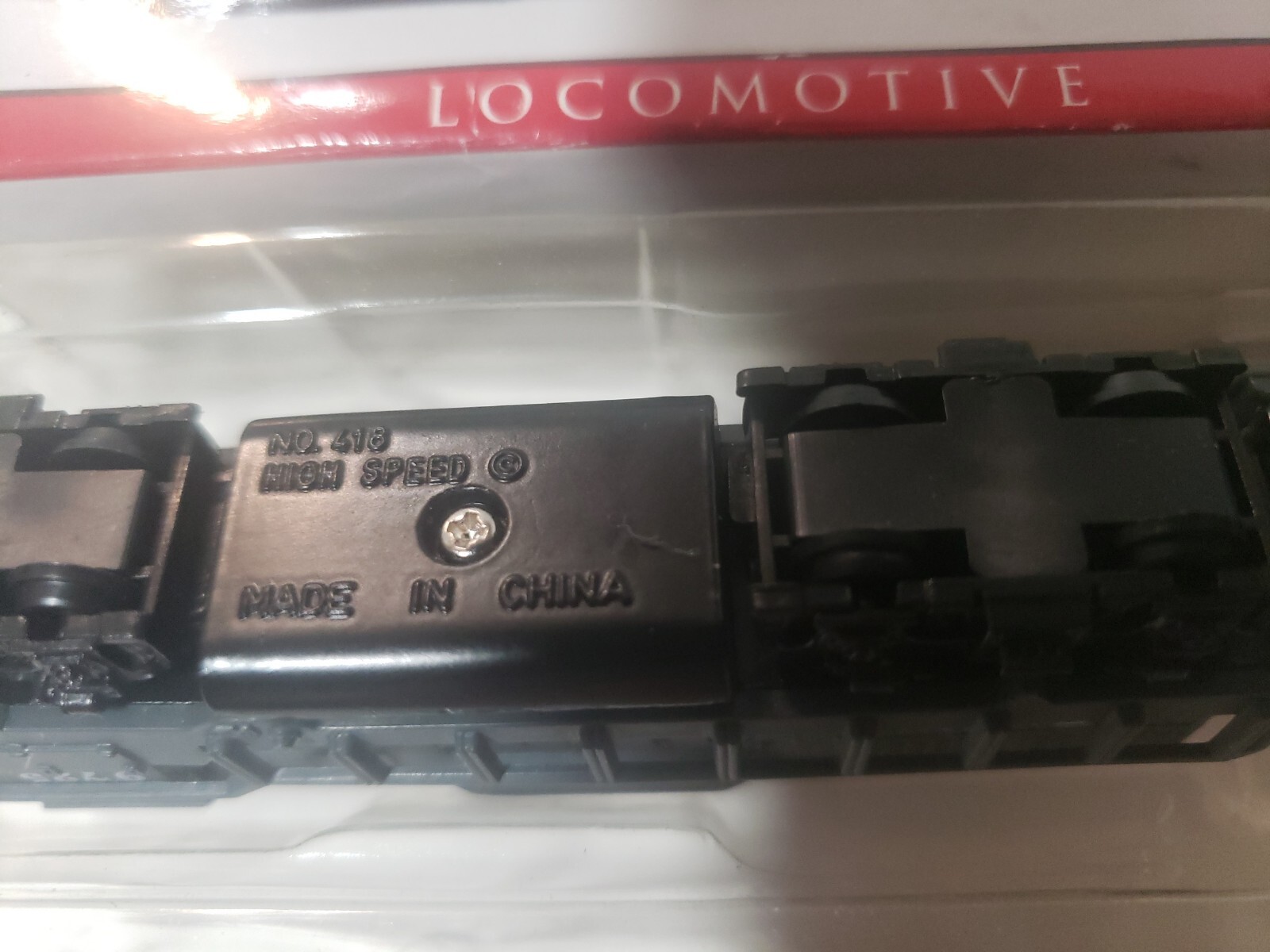 Southern Pacific Locomotive Train 9725 New In Open Package No Motor