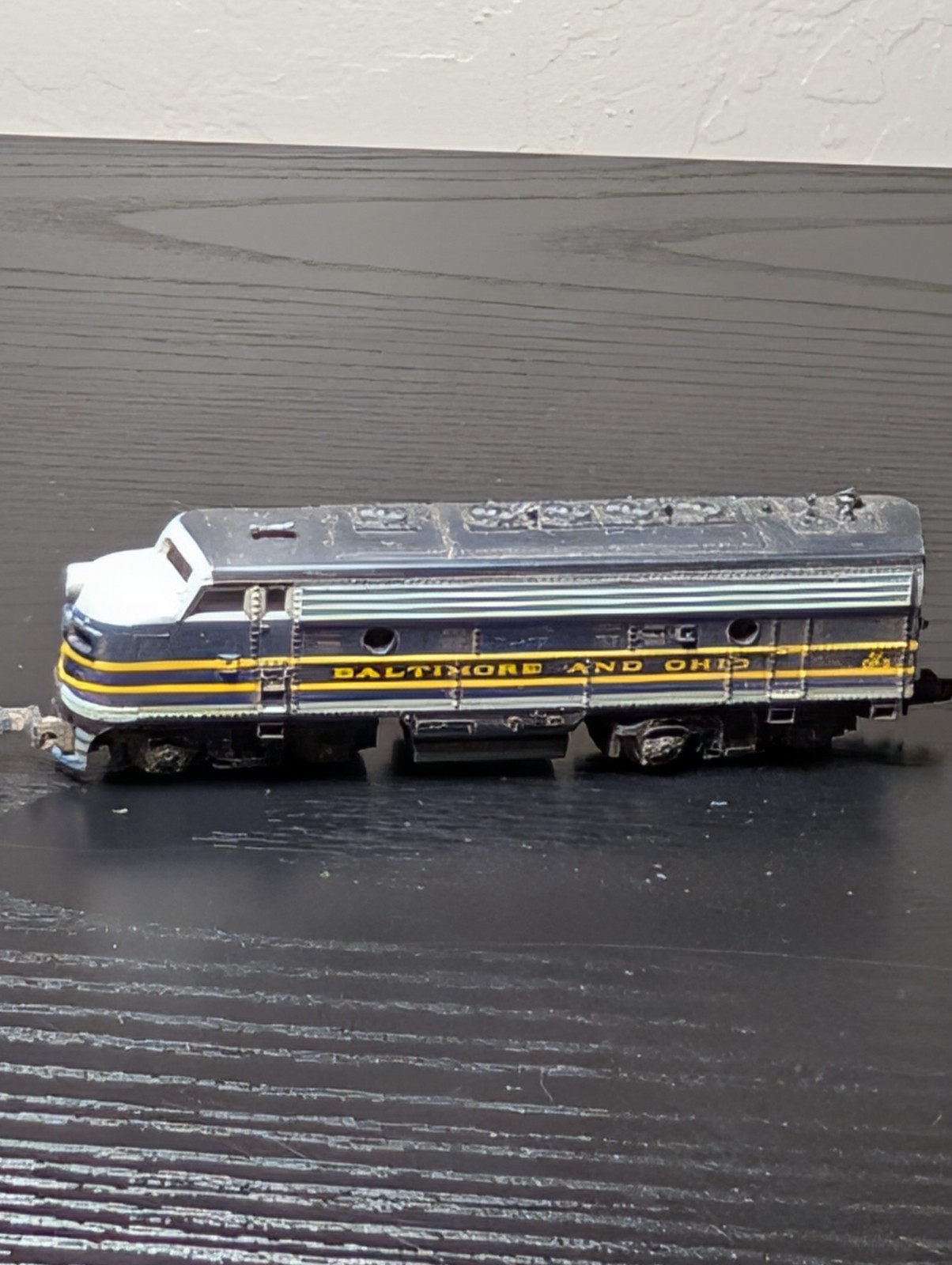 Life Like 7750 N Scale EMD F-7 Diesel Locomotive, DC, Baltimore & Ohio #82