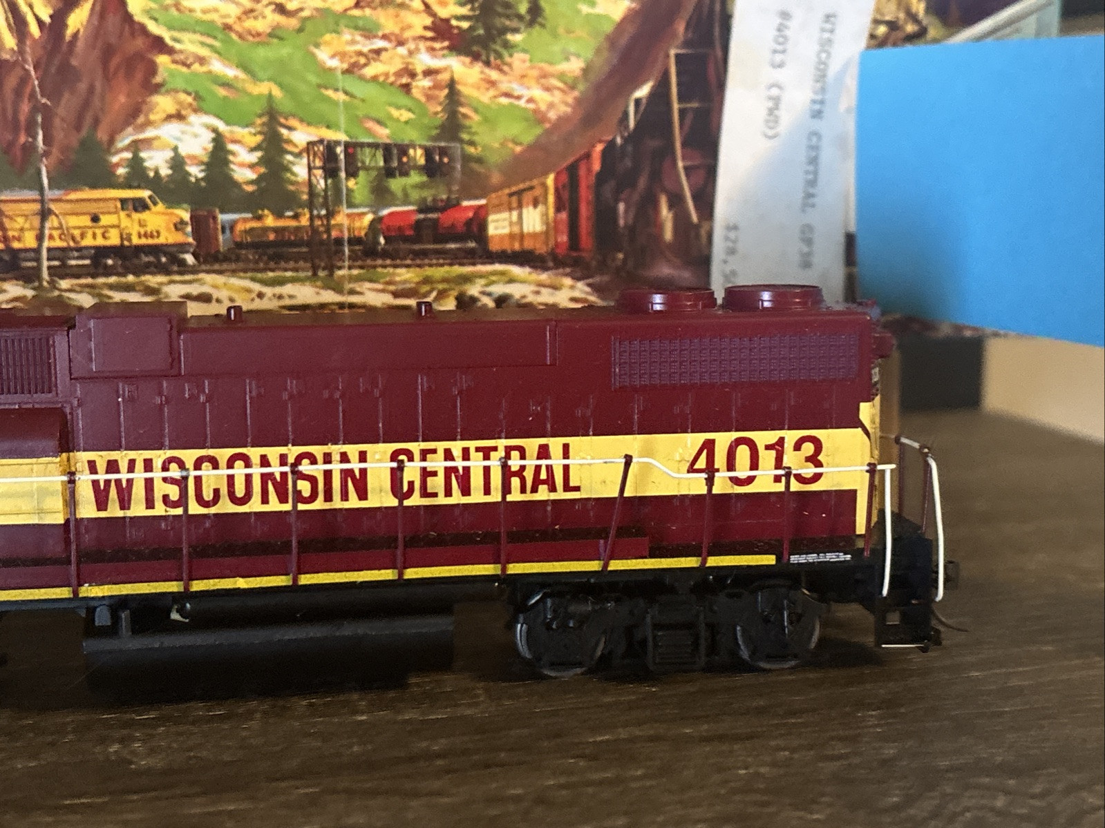 Athearn HO Wisconsin Central #4013 GP38 Diesel Engine DC In BOX PWD