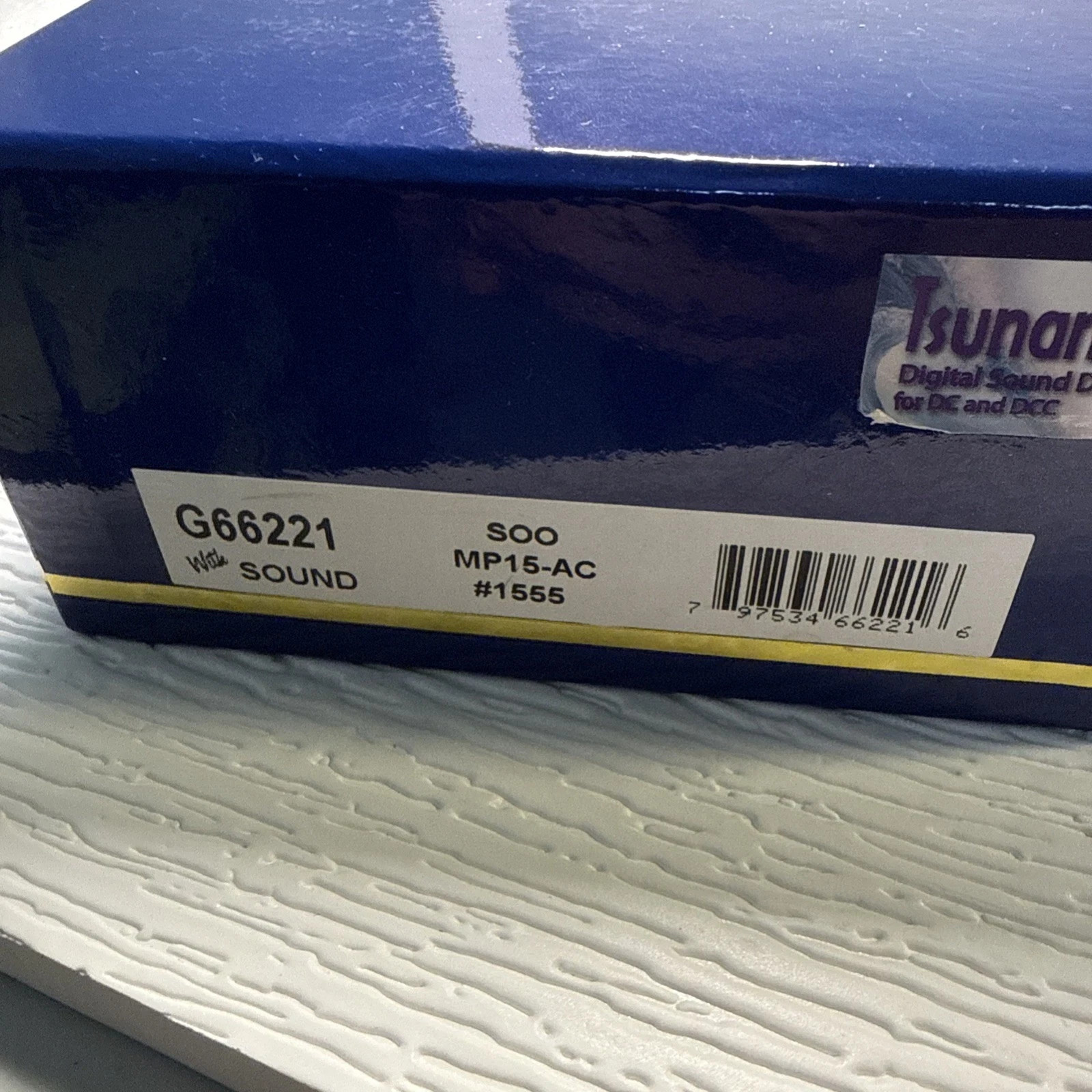 HO Athearn Genesis G66211 with Tsunami Sound / Soo MP14-AC #1555