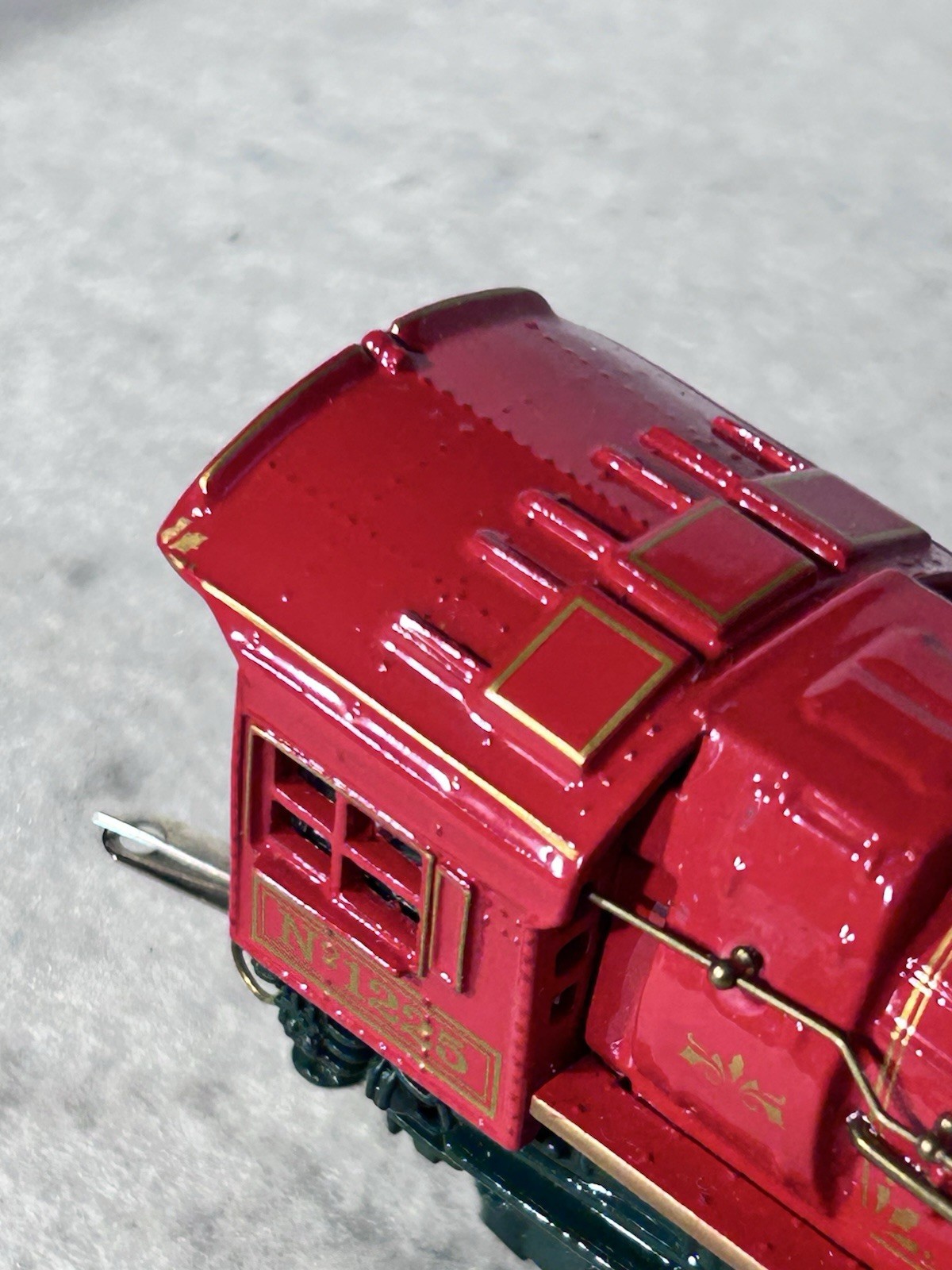 Festive Franklin Mint/Mantua North Pole Ltd. 4-6-4 Christmas Locomotive HO