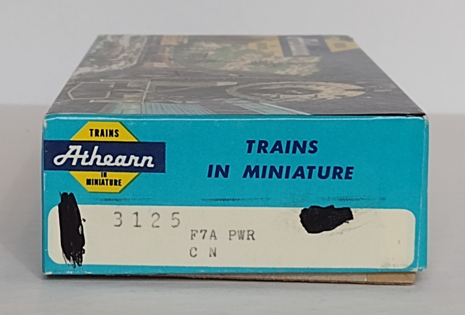 Athearn HO Scale – F7A PWR Diesel Locomotive – Canadian National – #6500
