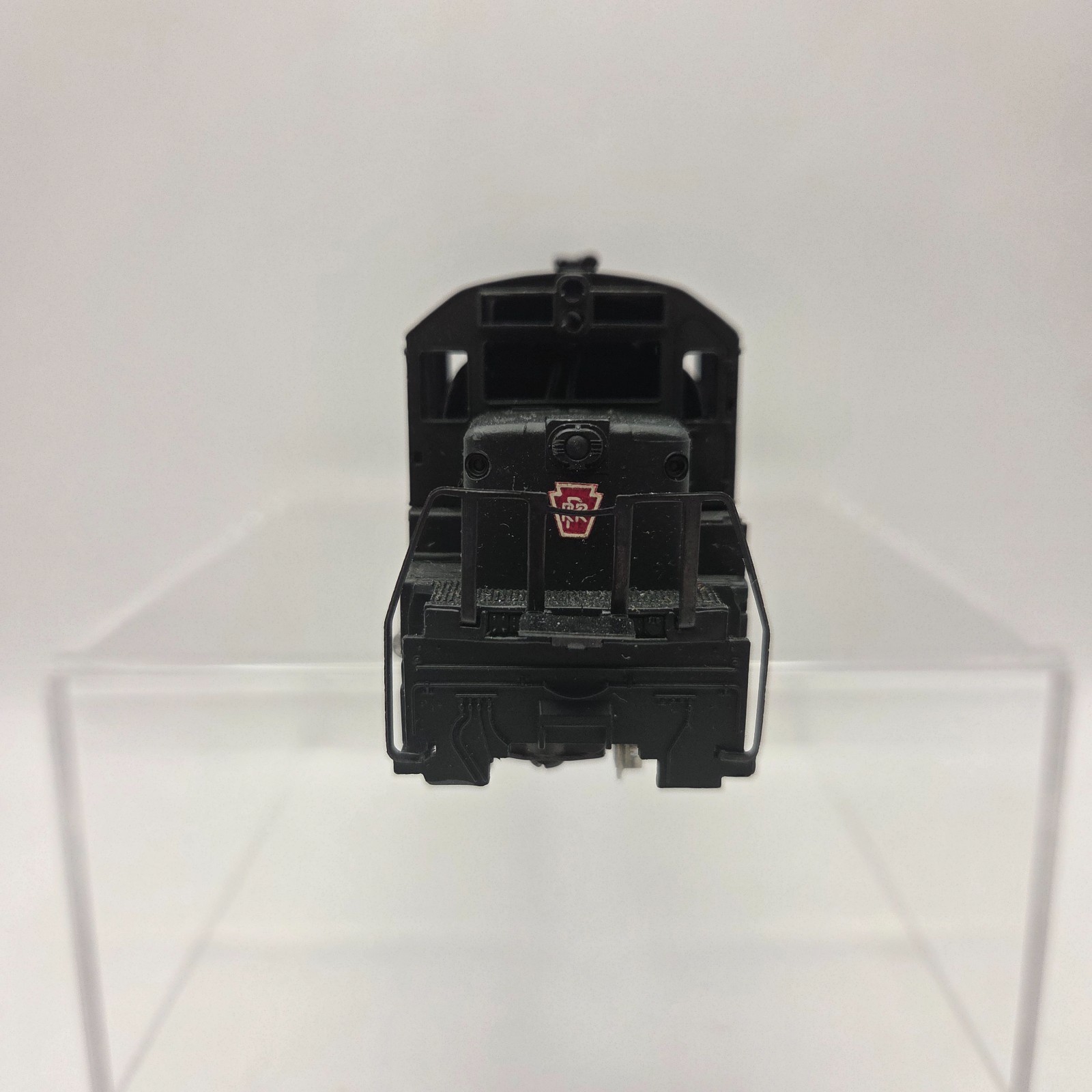 Rivarossi HO Scale PENNSYLVANIA Railroad GE U25C Powered Diesel Locomotive #6500